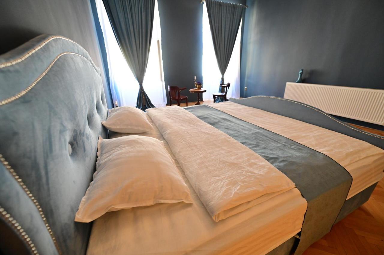 Lovely 2 Bedroom Apartment In Historic City Center Sibiu Dış mekan fotoğraf