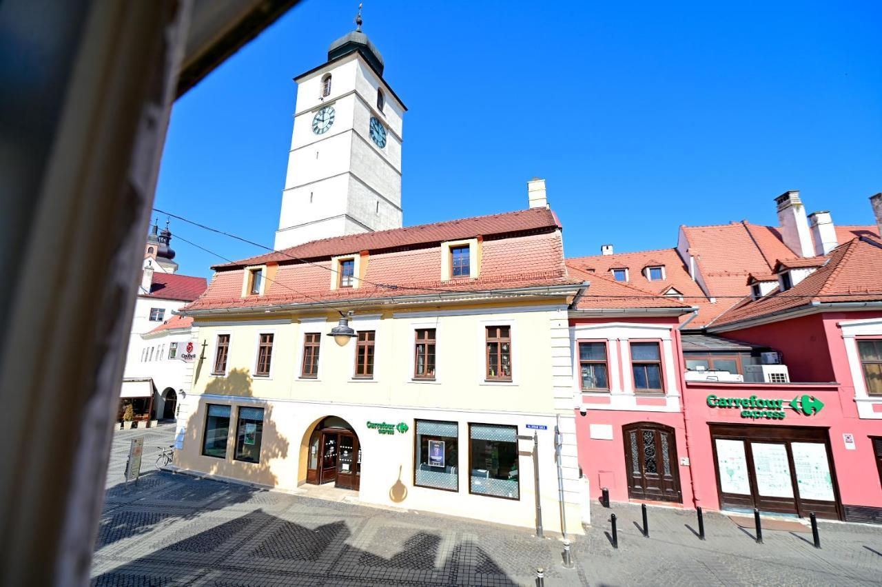 Lovely 2 Bedroom Apartment In Historic City Center Sibiu Dış mekan fotoğraf